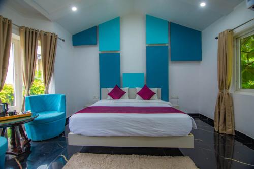 luxury_cottage_with_garden_at_corbett_treff_resort_4