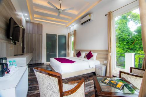 premium_room_with_balcony_at_corbett_treff_resort_dhikuli